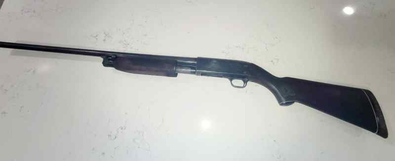 Ithaca Model 37 Featherlight 12ga shotgun