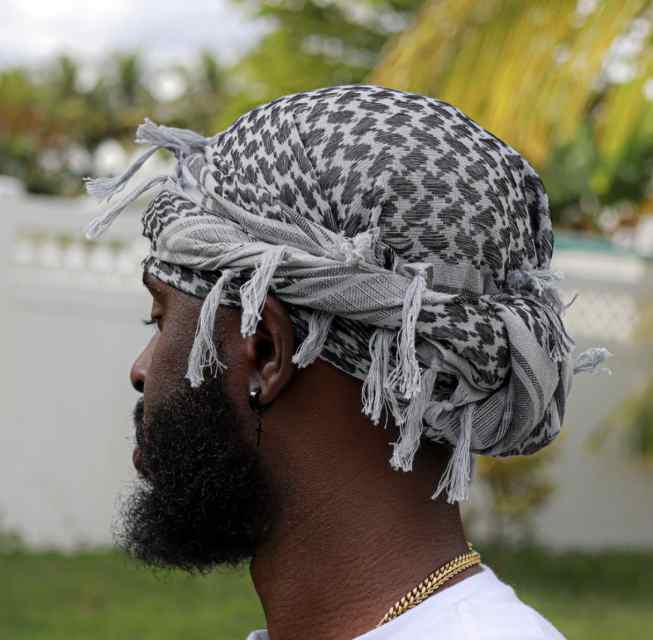 Headscarf (SHEMAGH)