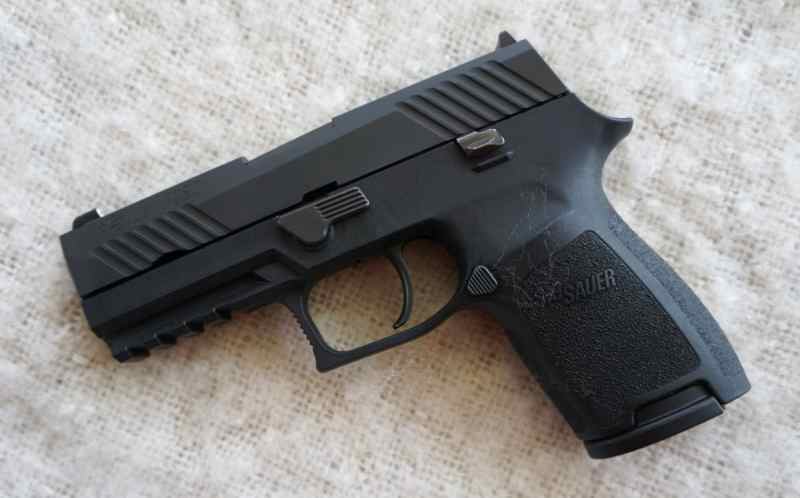 SIG P320 COMPACT in 45 ACP